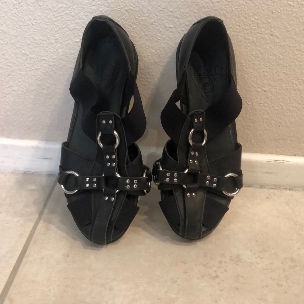 UNIF Bound Flats